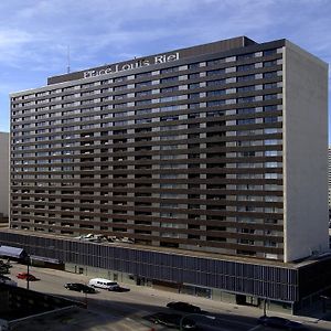 Place Louis Riel Suite Hotel